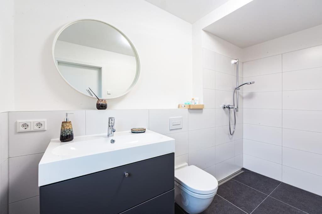 A&V Apartments Wunderschoene Penthouse Wohnung Мьорс Екстериор снимка